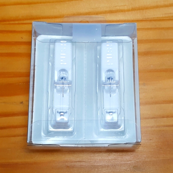 Ear Piercing Stud, Stainles Steel 4MM Cubic Zirconia Black (SYSTEM 75) - Picture 4 of 6